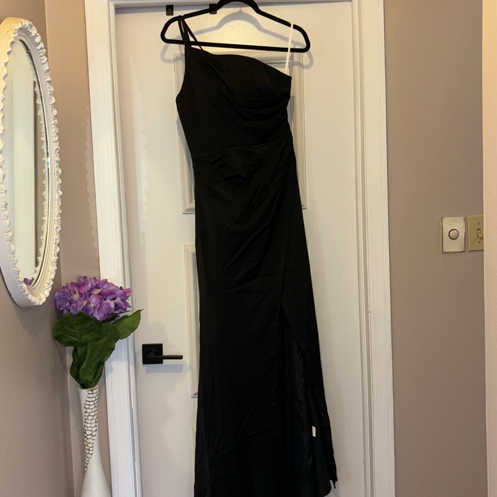 One Shoulder Asymmetric Crepe Bridesmaid Dress - Size 6